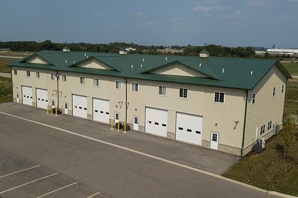 IL Building - Image 2