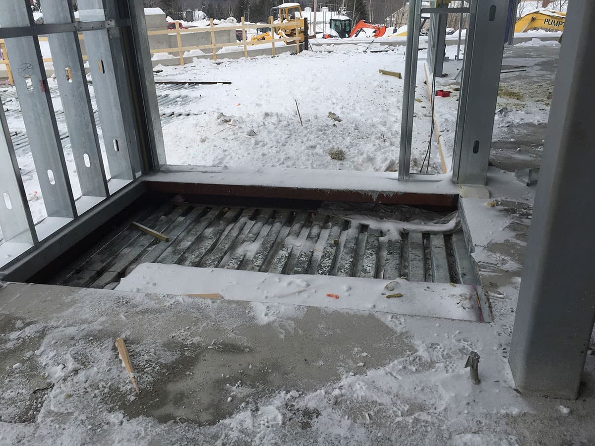 Ski Resort - Image 4