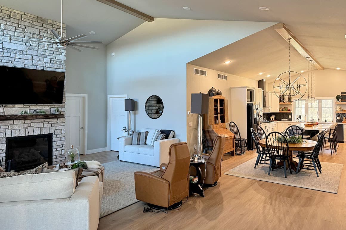 MO Residence - Image 5