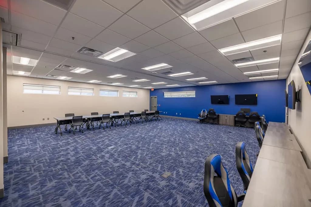 Community Center - Image 5