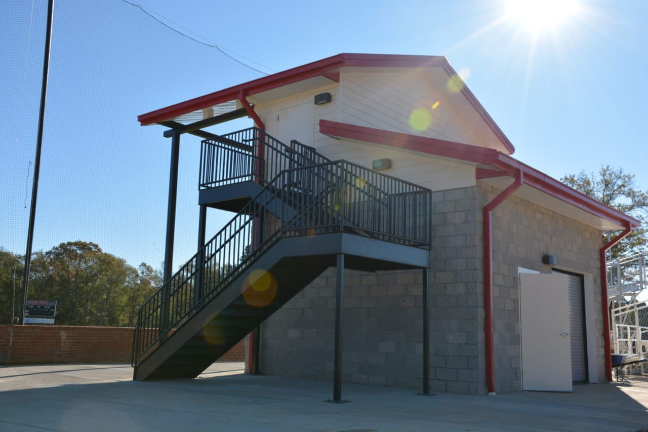 Fox Creek High School - Image 9