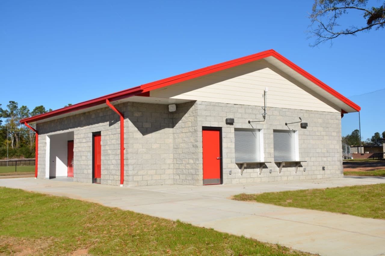 Fox Creek High School - Image 10