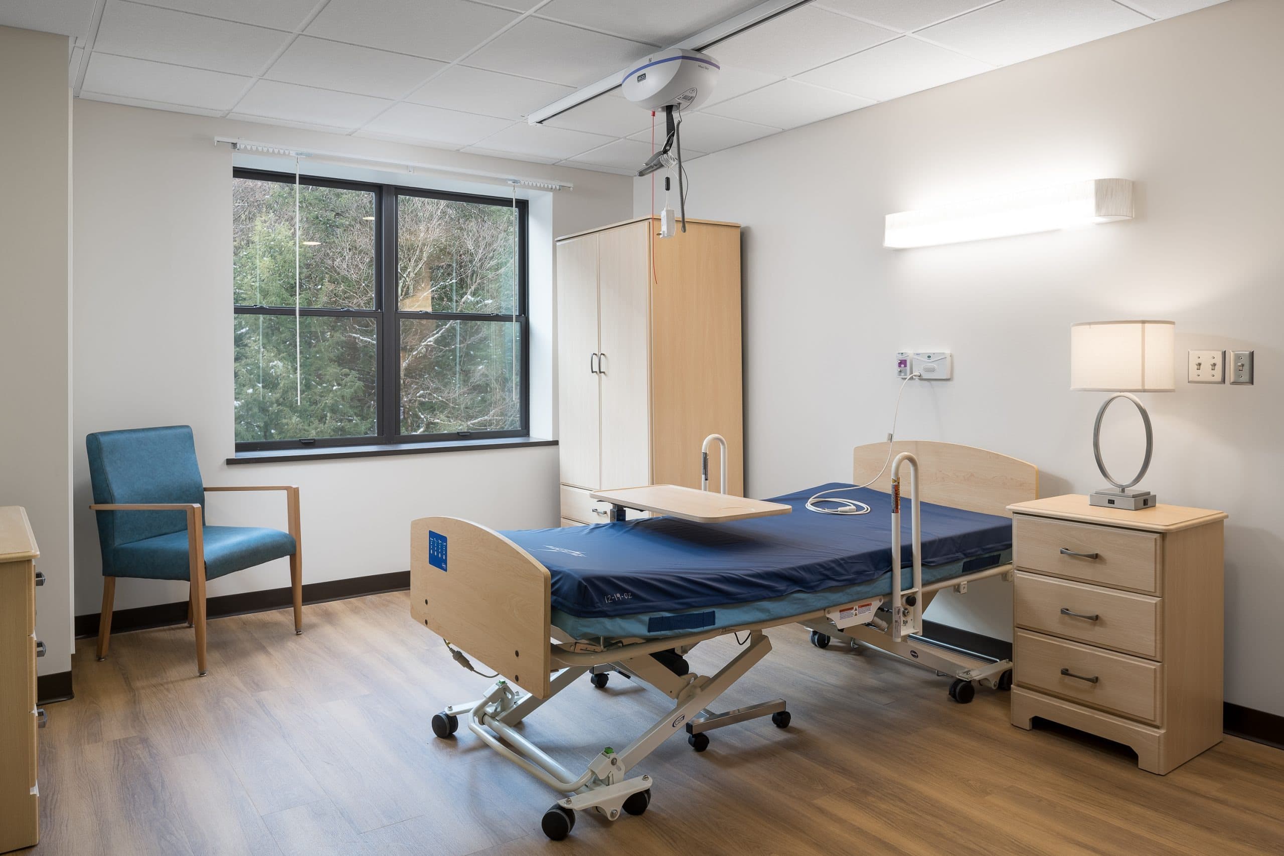 Nursing Home - Image 6